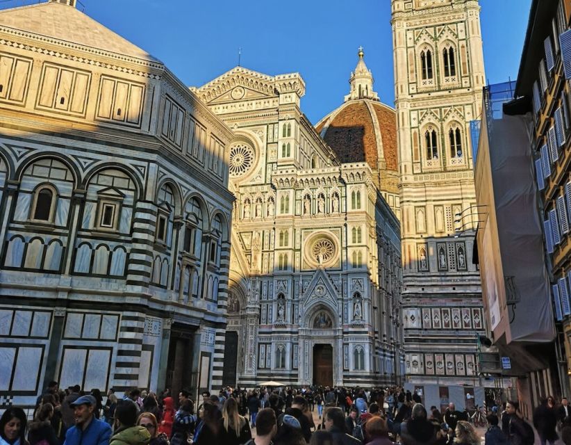 Florence: Best of Florence Private Tour With Accademia - Accessibility and Group Type