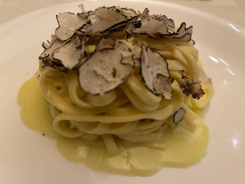 Florence: Pasta & Tiramisu Cooking Class With Unlimited Wine - Experience Highlights