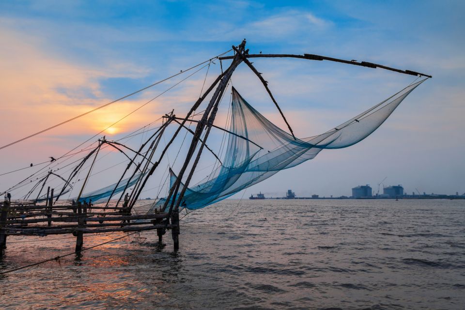 Fort Kochi & Chinese Fishing Nets Private Walking Tour - Highlights of the Tour