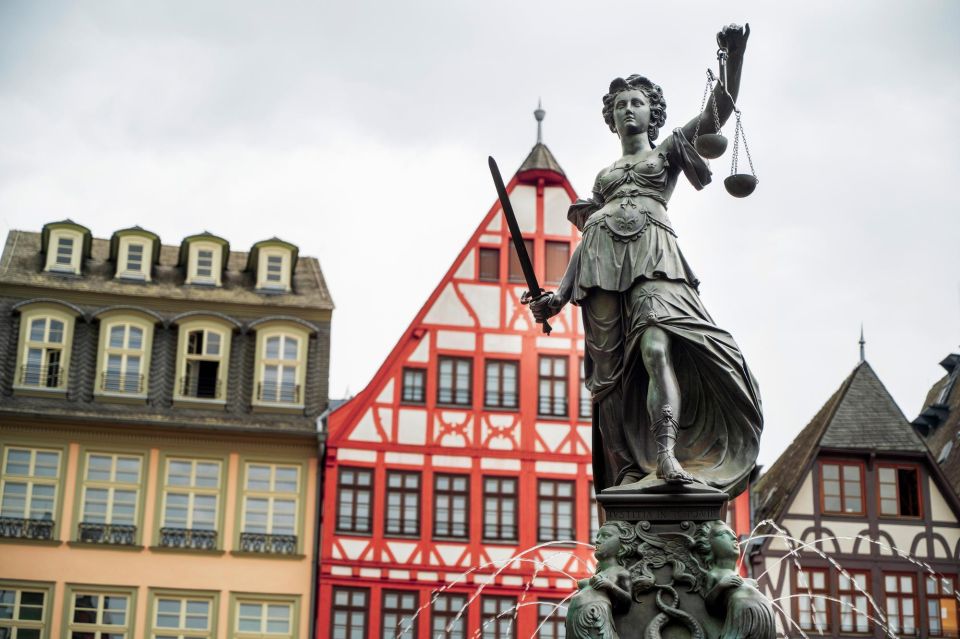 Frankfurt: Private Architecture Tour With a Local Expert - Experience Highlights