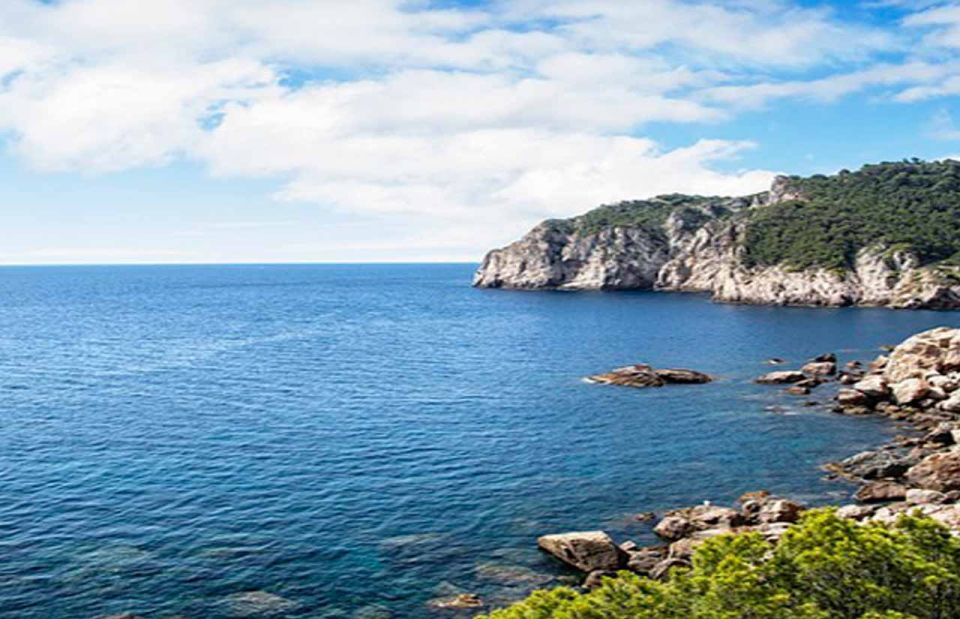 From Barcelona: Costa Brava Guided Tour - Itinerary Highlights