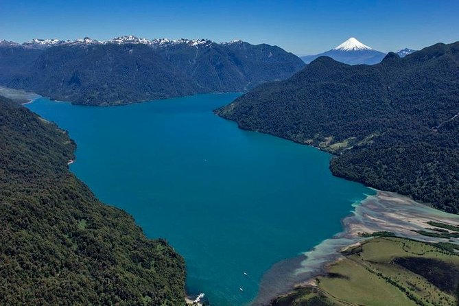 From Bariloche, Argentina to Puerto Varas, Chile: Full Day - Included Services