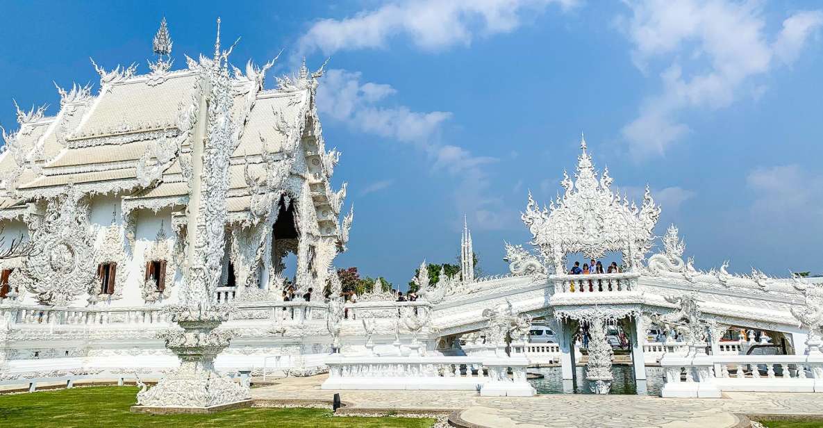 From Chiang Mai: Chiang Rai Guided Day Trip - Guided Tour in Spanish