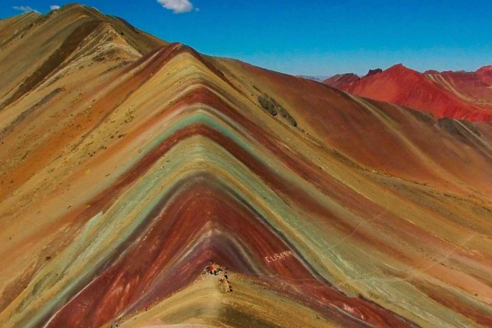 From Cusco Trekking Through the Rainbow Mountain - Vinicunca - Itinerary and Daily Schedule