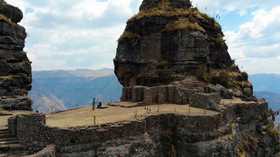 From Cusco: Waqrapukara Hike Full-Day Tour With Meals - Itinerary Details