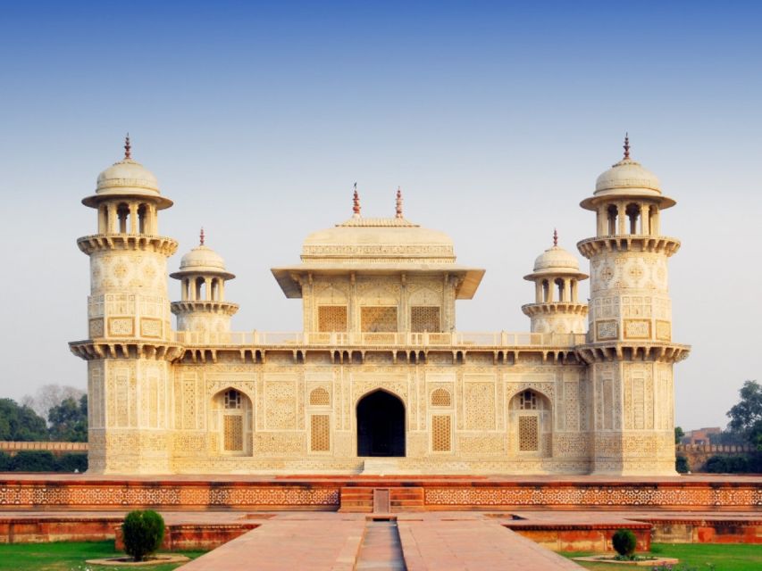 From Delhi Sunrise Mausoleum , Fort & It-ma-Tu-Daula - Itinerary Highlights