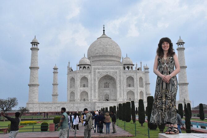 From Delhi : Taj Mahal & Agra Full Day Tour By Private Car - Inclusions and Amenities