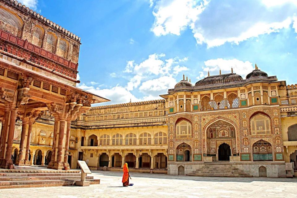 From Jaipur: Full Day Jaipur Tour With Tour Guide and Cab - Itinerary Highlights