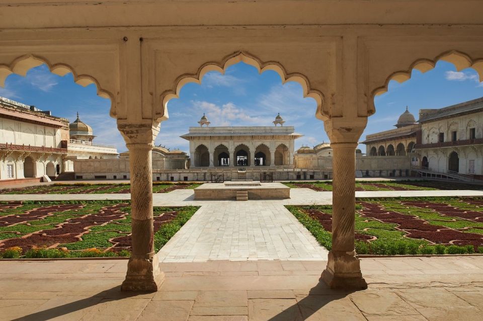 From Jaipur: Private Taj Mahal and Agra Fort Tour With Lunch - Itinerary Details