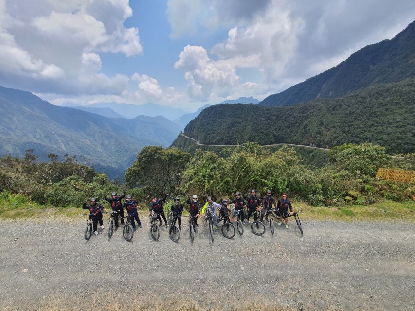 From La Paz: 5-Day Death Road & Uyuni Salt Flats Bike Tour - Detailed Itinerary