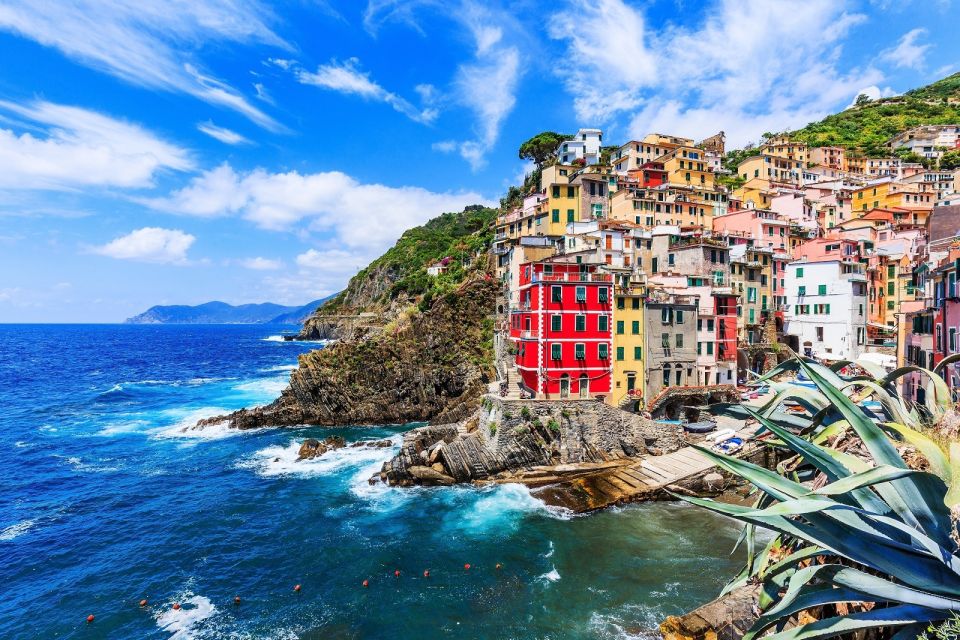 From La Spezia: Cinque Terre Tour by Train With Limoncino - Itinerary Details