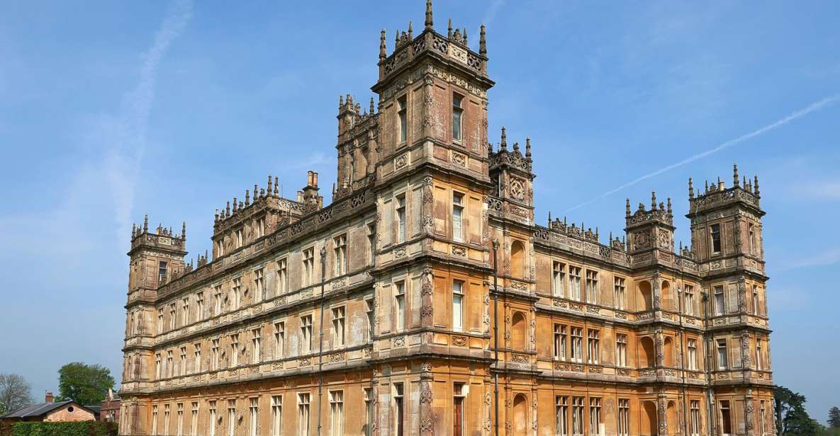 From London: Downton Abbey and Village Coach Tour - Itinerary Highlights