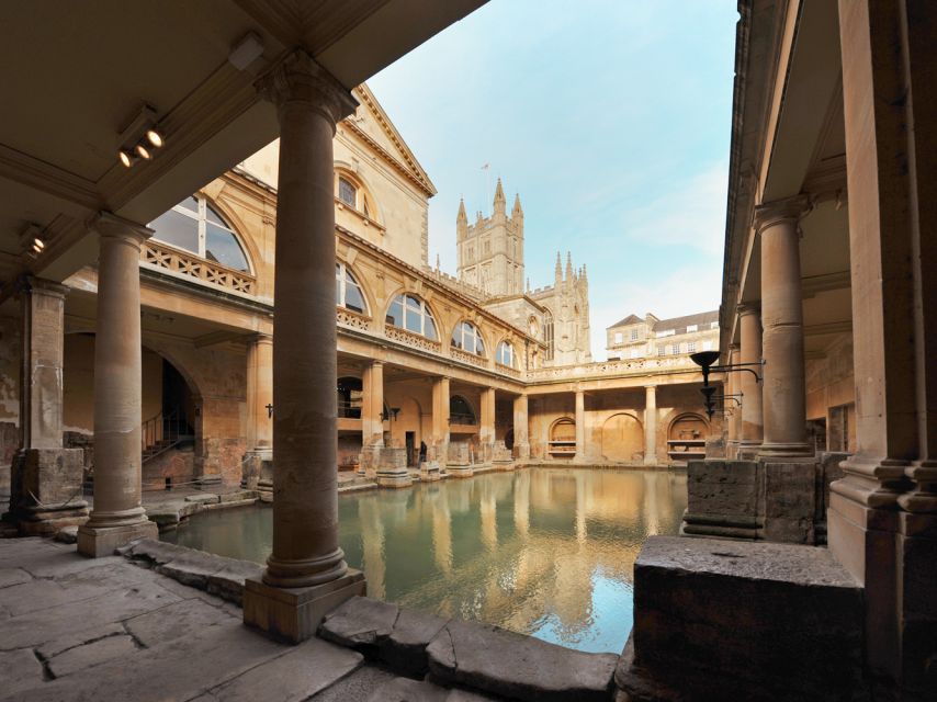 From London: Stonehenge and Bath Private Full-Day Trip - Itinerary Highlights