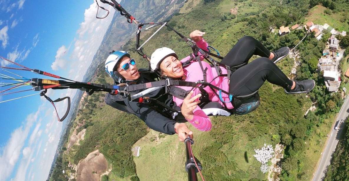 From Medellín: Paragliding Tour With Gopro Photos & Videos - What to Expect During Your Flight