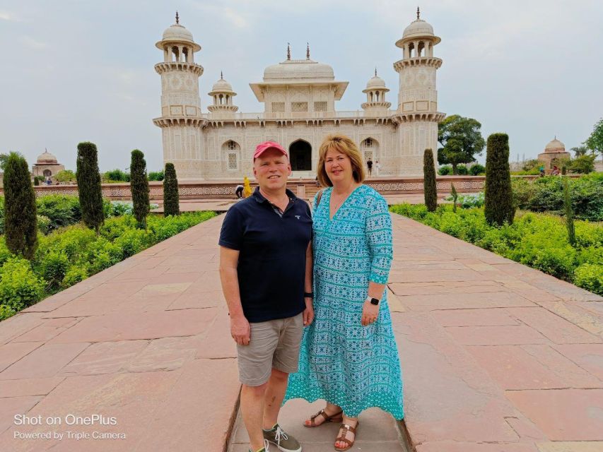 From New Delhi: Guided Day Trip to Taj Mahal and Agra Fort - Itinerary Highlights