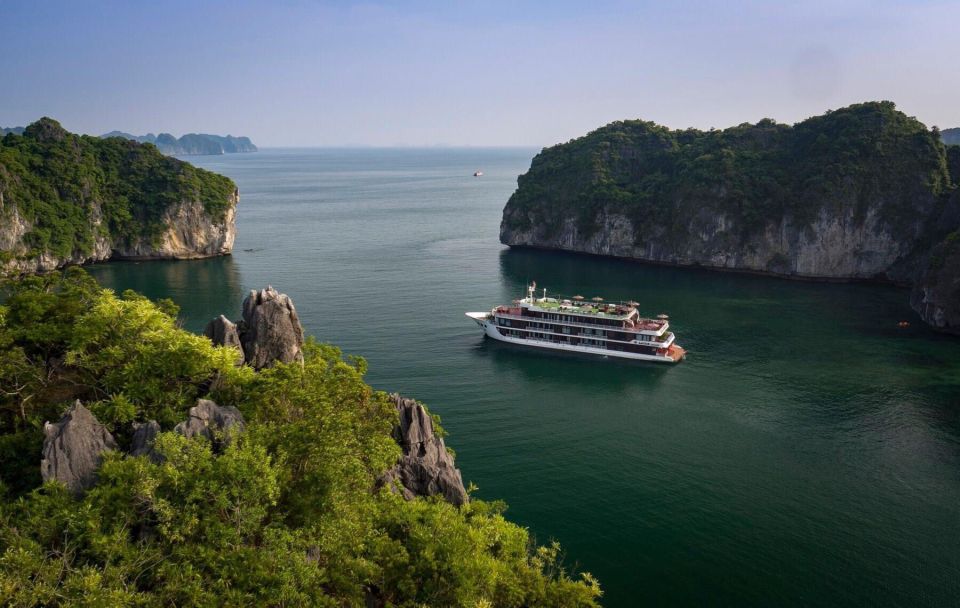 From Ninh Binh Dora Cruise Ha Long Bay: Private Balcony Room - Included Amenities