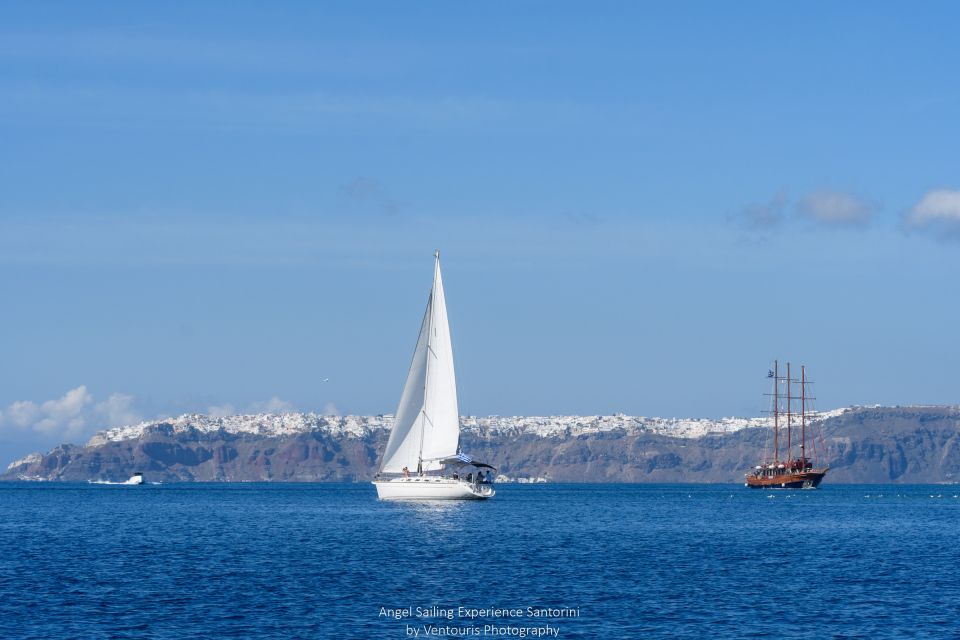 From Oia: Private Sailing Day Trip to Therasia & Lunch - Detailed Itinerary