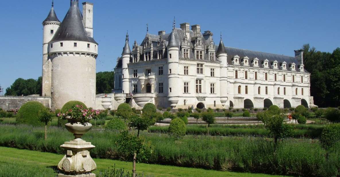 From Paris: Loire Valley Castles Full-Day Tour With Lunch - Itinerary Highlights