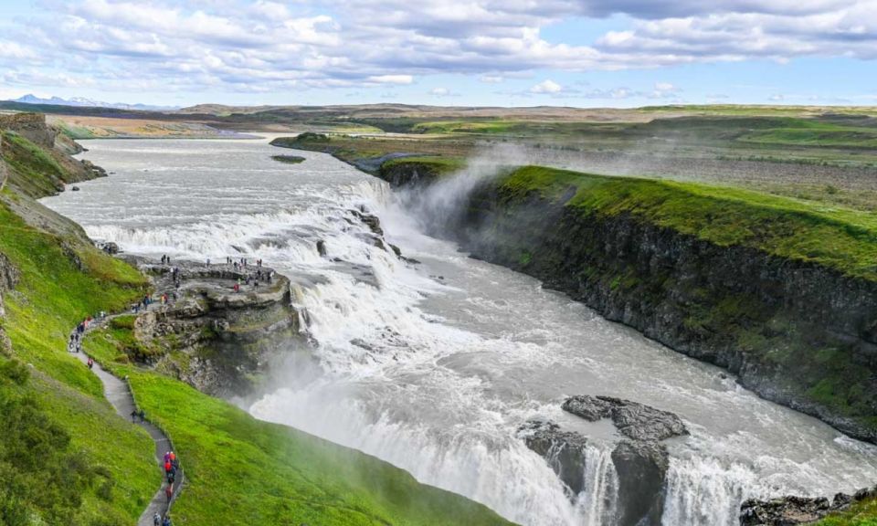 From Reykjavik: Full Day Whale Watching & Golden Circle Tour - Whale Watching Experience