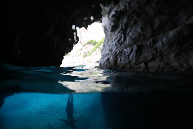 From Salerno: Small Group Amalfi Coast Boat Tour With Stops in Positano & Amalfi - Meeting Point and Pickup