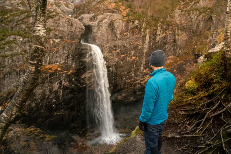 From Stavanger: Guided Tour to Månafossen and Dalsnuten - Itinerary Highlights