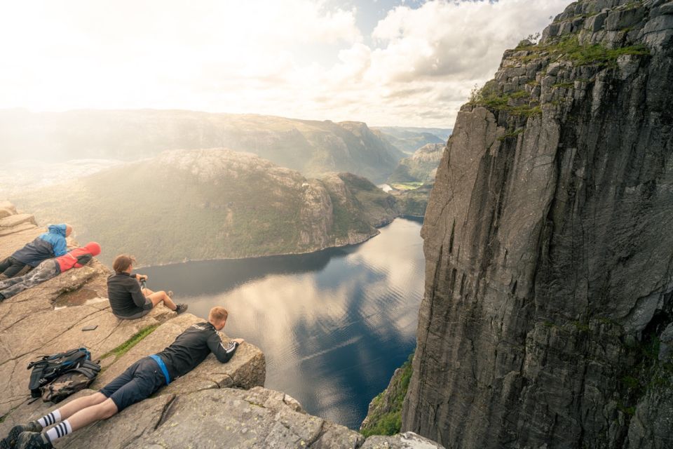 From Stavanger: Pulpit Rock Guided Hike With Pickup - Itinerary and Experience