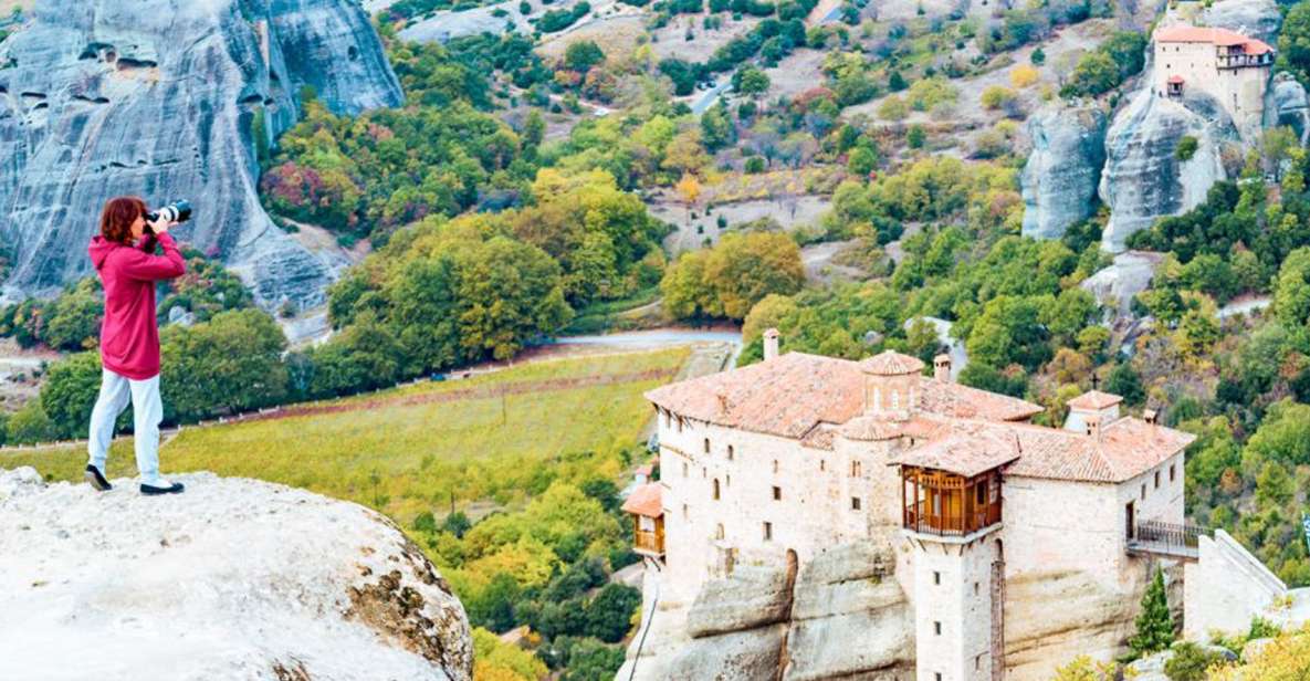 From Thessaloniki : Full-Day Bus Trip to Meteora W/ Guide - Itinerary and Experience