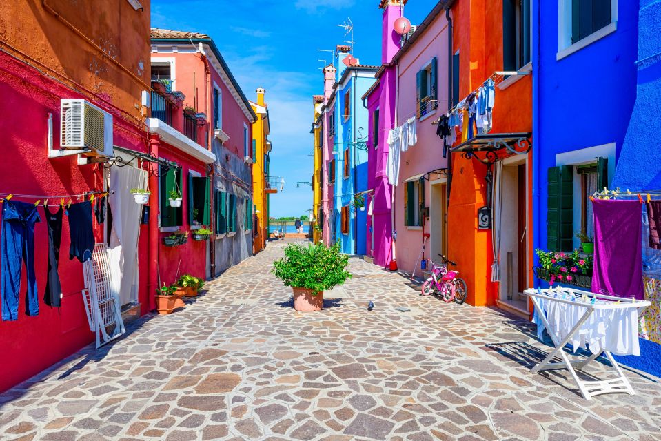 From Venice: Murano & Burano Guided Tour by Private Boat - Itinerary and Key Highlights