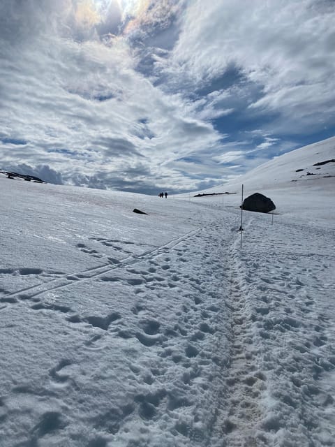 Full Day Hiking Adventure From Bergen to Trolltunga - Hiking Experience