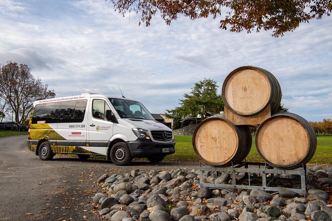 Full-Day Marlborough Wine Tour Including Wine Tasting - Experience With Knowledgeable Guides