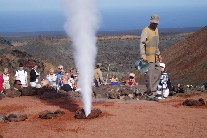 Full Day Tour to Timanfaya, Green Lagoon and La Geria - Itinerary Highlights