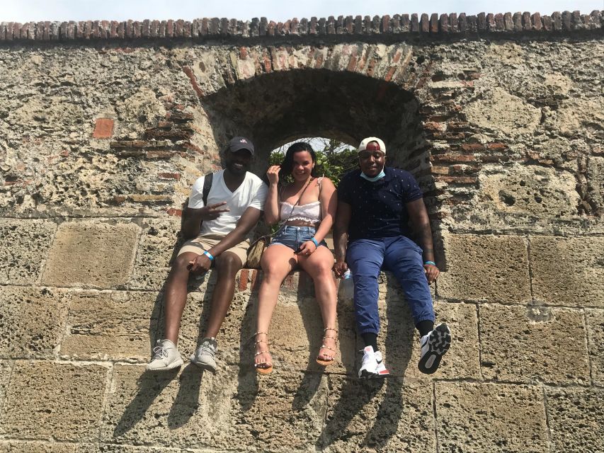 FUN SCOOTER RIDE THRU CARTAGENA & GETSEMANI / DISCOVERY TOUR - Itinerary Highlights