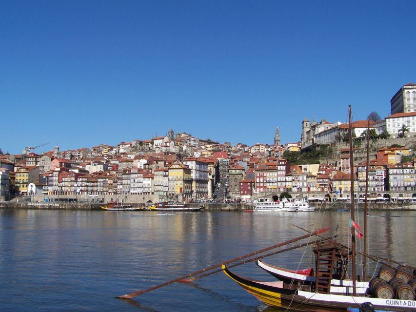 Gaia Private Transfer:To/From the Oporto Airport - Available 24/7 Year-round