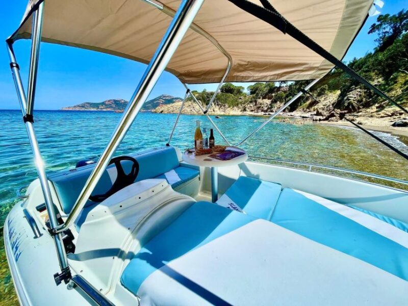 Galeria: Boat Rental Medline 50 Ch - Boat Specifications