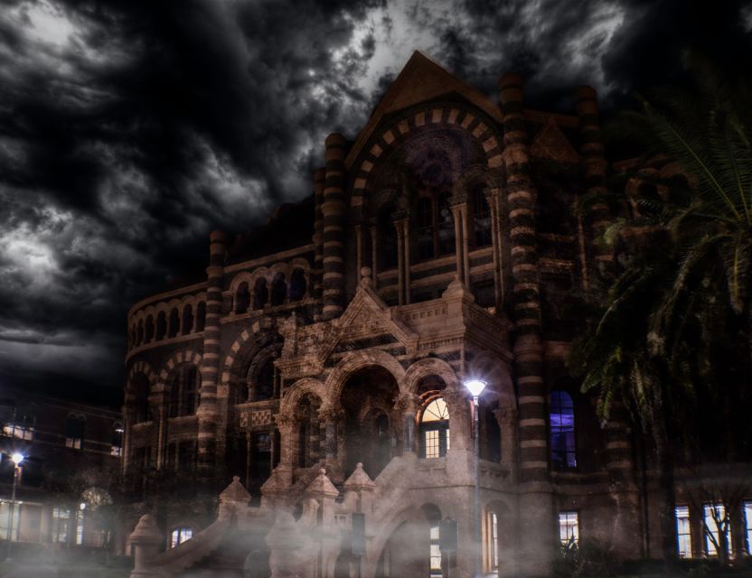 Galveston: Ghosts of the Gulf Haunted Walking Tour - Stories of the Strand