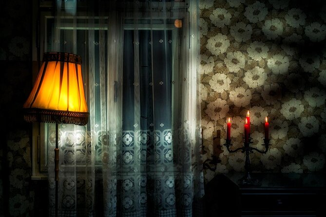 Galveston Haunted Pub Crawl Walking Tour - Ghostly Stories and History