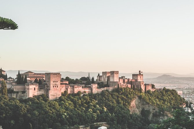 Golden Hour in Granada: Sunset Walking Tour With Play Granada - Meeting and Pickup