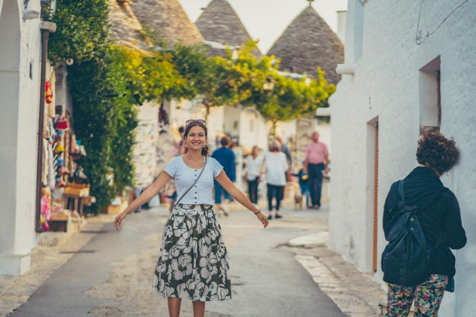 Guided Alberobello Walking Tour for Couples - Basilica of Saints Cosmas and Damian: Architectural Masterpiece