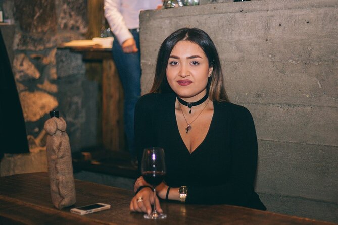 Guided, FUN Wine Tasting With Trivia Games, Napoli - Booking Your Experience