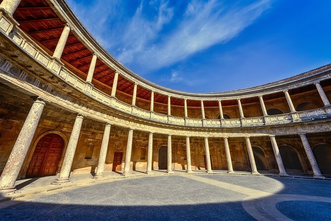 Guided Tour of Alhambra and Generalife With Nasrid Palaces - Key Inclusions of the Experience