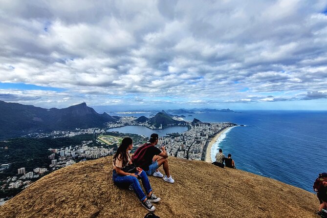 Half Day Hiking Tour Morro Dois Irmaos and Favela Vidigal - Whats Included
