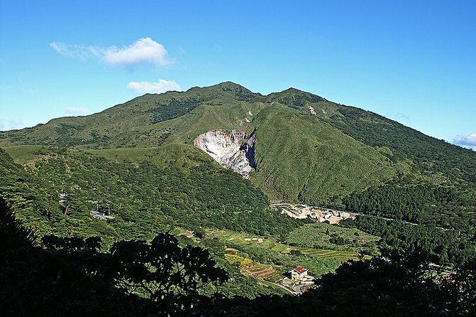 Half Day Private Tour to Yangmingshan National Park and Yehliu Geopark - Itinerary Customization