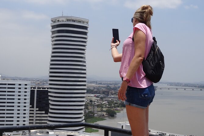 Half Day Tour of Guayaquil: History, Cocoa and Ecuadorian Taste. - Transportation and Comfort
