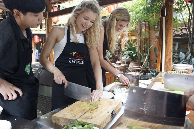 Half-Day Xian Biang Biang Noodles Cooking Class With Spice Market Visit - Pricing and Inclusions