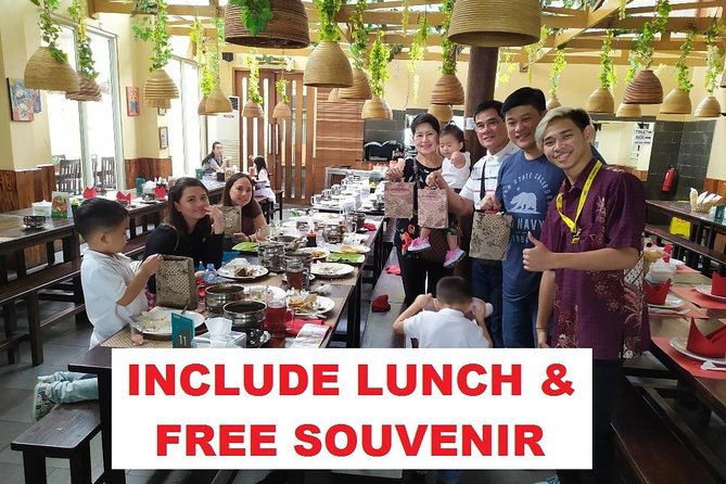 Halfday Excursion Old City Batavia With Lunch,Free Souvenir & Insurance - Exploring Chinatown and Kota Intan Bridge