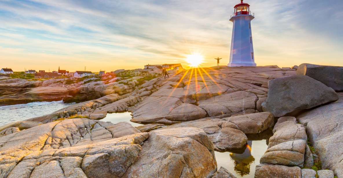 Halifax: Peggys Cove Small Group Night Tour With Dinner - Highlights of the Tour