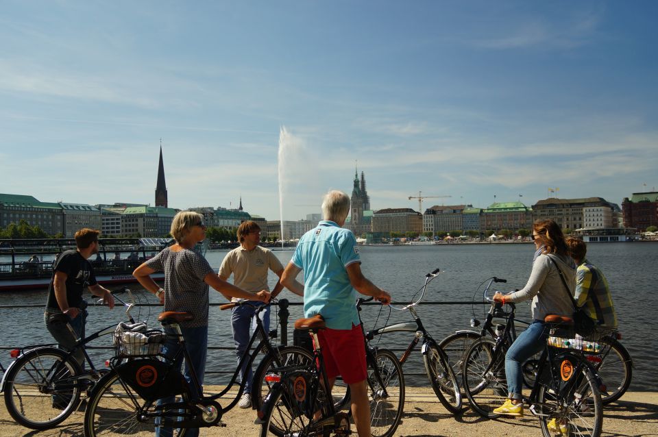 Hamburg 3.5-Hour Bike Tour - Tour Experience