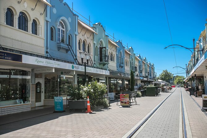 Heartbeat of the City: Christchurch Walking Tour for Couples - Meeting and End Points