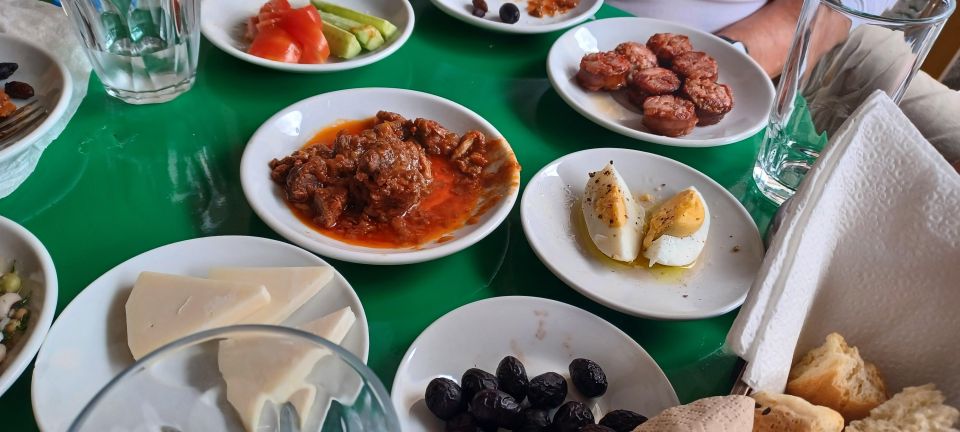 Heraklion: City Tour With Food & Pastry Lesson - Pricing and Booking Details