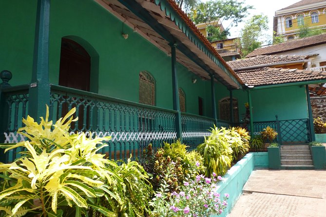 Highlights of Portuguese Influenced Goa (2 Hours Guided Walking Tour) - Guided Experience Details